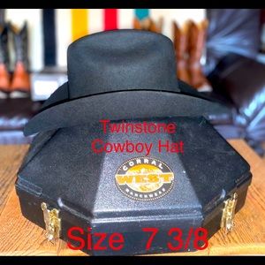 Twinstone cowboy hat with hat container